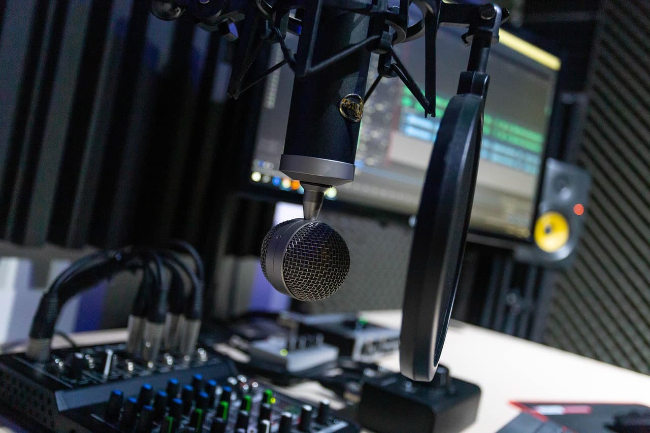 BBC education editor role axed as BBC News combines posts in cost-cutting drive