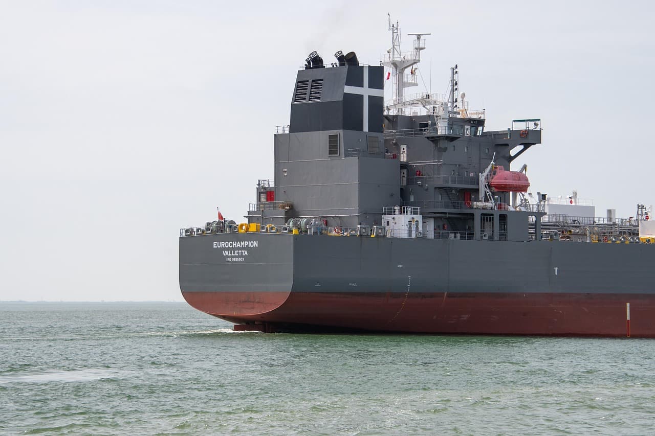 Black sea drone attack tankers: seven sailors missing off Romania