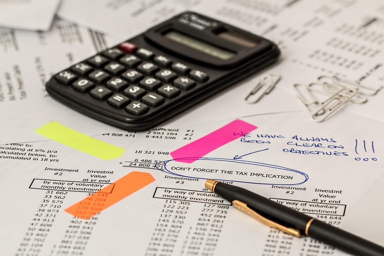UK Finance tax report accused of leaving Paris out of 'London most taxed city' claim