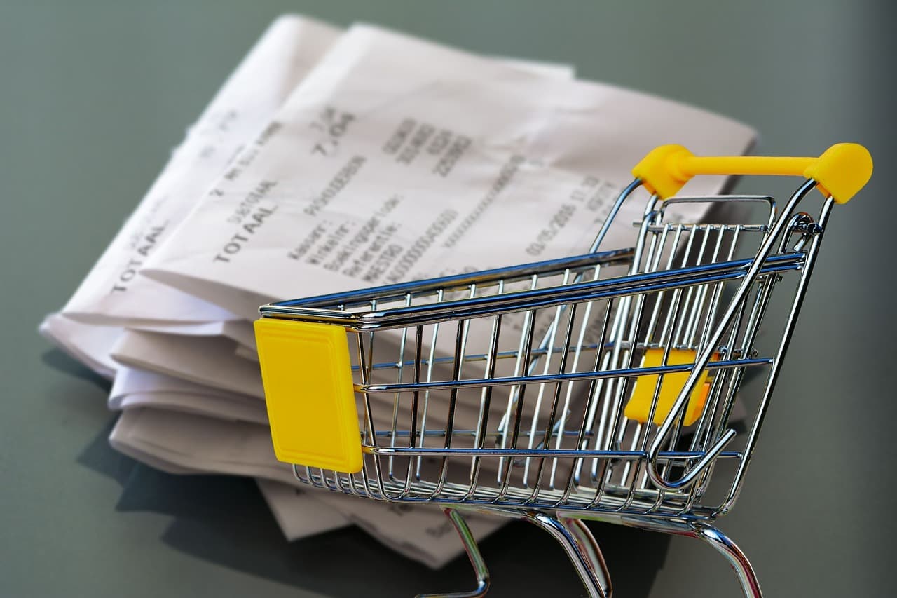 UK shop price inflation hits 2.1% in October, highest since 2024