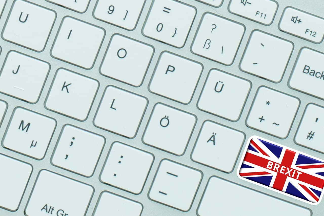 Youth mobility scheme for UK-EU talks may slip six months to save the summit